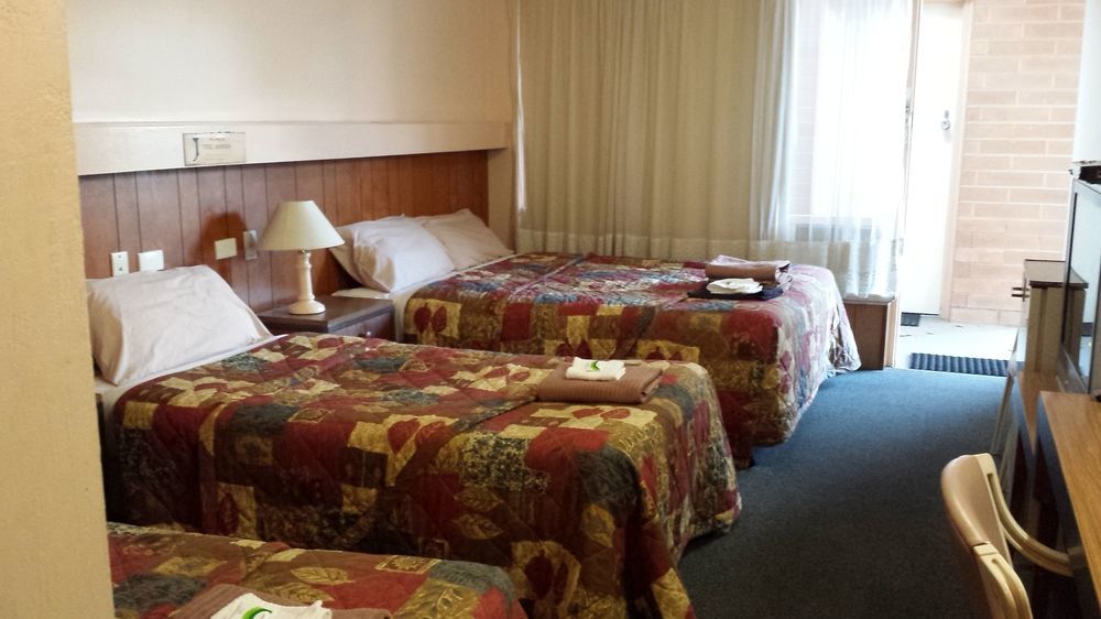Jasper Motor Inn Adelaide Buitenkant foto